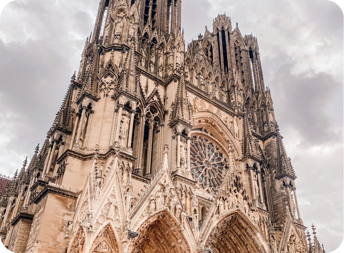 Imagen de Gare | Cathédrale, Reims donde se encuentra el local de consignas para guardar equipaje