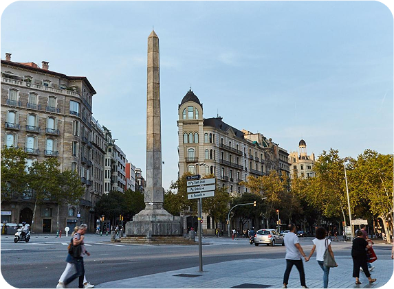 Image of Vila de Gràcia, Barcelona where the luggage storage facility is located