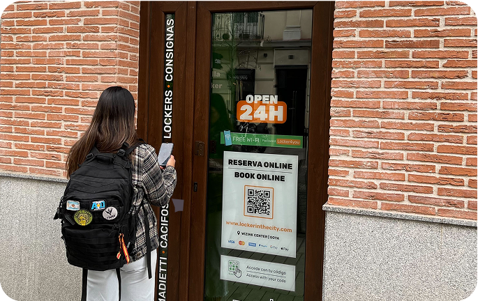 Photo of the storage facility at WiZink Center - Goya, Madrid with a person scanning the QR code to make a reservation